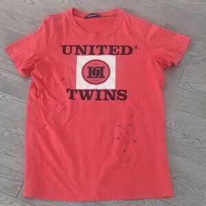 Men's DSQUARED2 Slim Fit United Twins Red  T-Shirt - Size L Great Condition